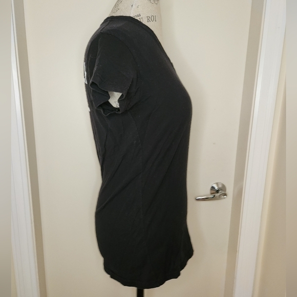 Black Vneck joke Graphic Shirt - Picture 4 of 7